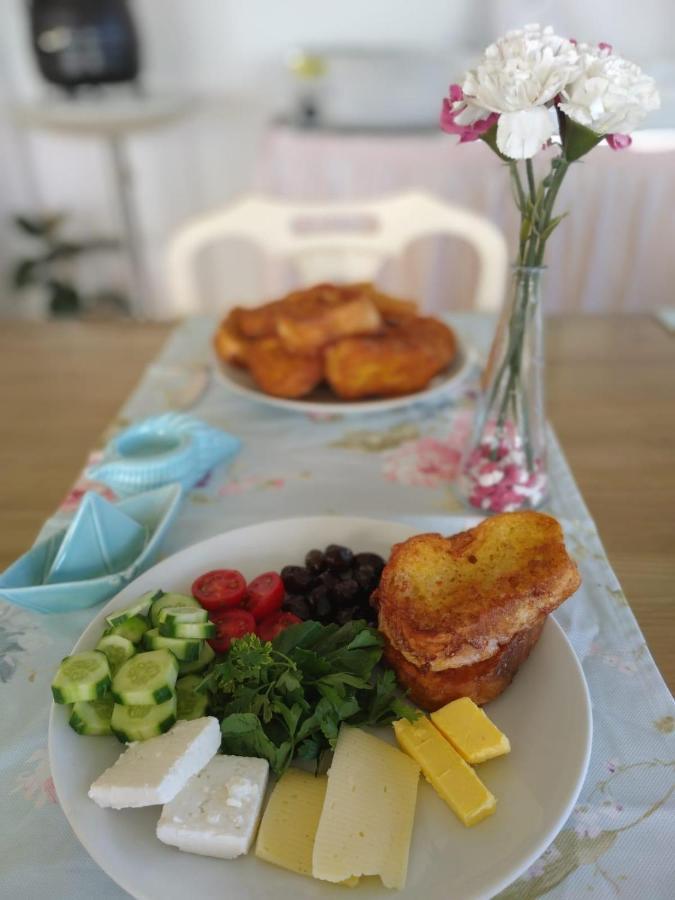 Nesa Palas Kuşadası Buitenkant foto